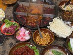 -谭记重庆老火锅(总店)
