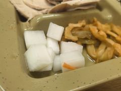 -亮亮面馆(经六路店)