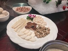 -神洲四海大酒楼(王府井澳门中心店)