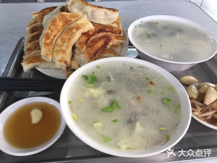劈柴院锅贴(沈阳路店)瑶柱锅贴图片