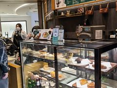 面包甜点陈列柜-星巴克臻选(北京世贸天阶店)