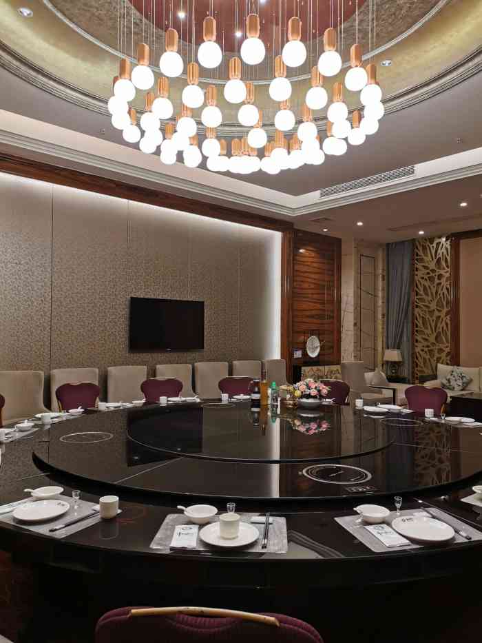 中西名菜(萝岗店)-"广州早茶是一种民间饮食风俗.广州人饮早茶.