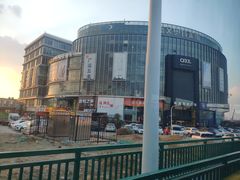 -盛文新港奥特莱斯商业广场