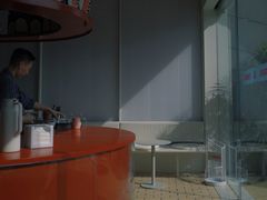 -UNI UNI(环亚凯瑟琳店)