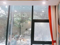 -有红鸡毛店·川菜(建设路店)