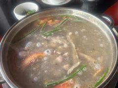 -老石黑山羊毛驴肉火锅(金凯广场店)