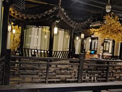 -江南韵·无锡太湖文化体验餐厅(凤凰天街店)
