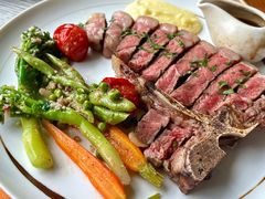 -普朗姆生蚝牛排馆 The Plump Oyster(成都摩方购物中心店)