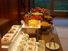 -南湖名都·景湖轩全日制餐厅·海鲜自助·东南亚风味·临湖而食