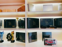 -Bollins波林丝•专研护发中心