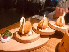 天鹅榴莲酥-点心传说·粤菜点心(佐阾虹湾店)