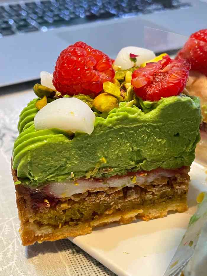 zaza cakery-"之前刷点评种了这家甜品的草,于是加了客服.