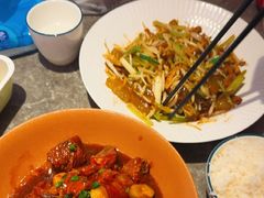 -闫府私房菜(恒隆店)