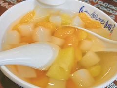 菠萝橘子-长人馄饨铺(解放街店)
