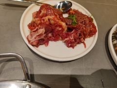 -黑金·寻焰自助百汇·烤肉·火锅(中街店)