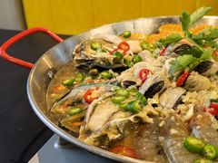 -蚝美人·生蚝海鲜烧烤(茶花园店)