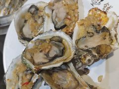 碳烤生蚝-钱小奴海鲜自助黑金店(杭州滨江龙湖店)