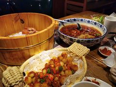 -胡桃里音乐酒馆(环亚凯瑟琳广场店)