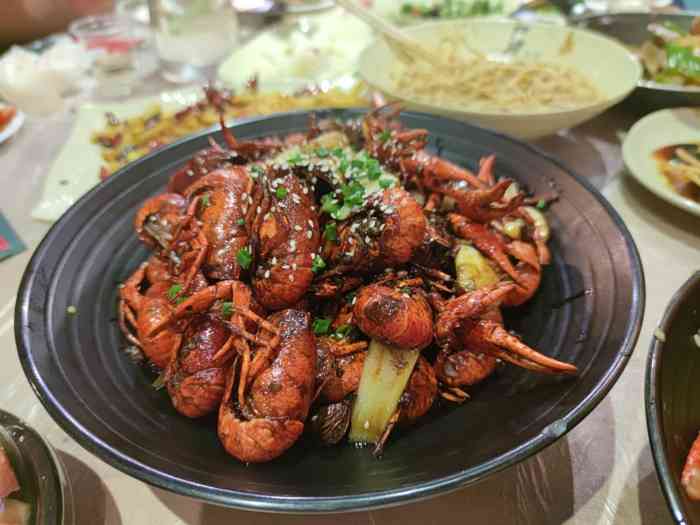 巴厘龙虾(石牌岭店)-"味道环境都不错,排队的人也不多.