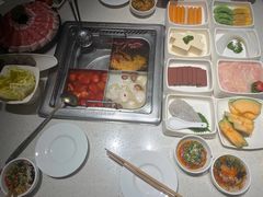 -海底捞火锅(海宁路店)
