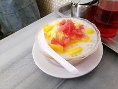 杨枝甘露-芬芳甜品(同福路店)
