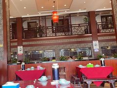 -侬佳蒸菜馆(听潮店)