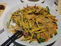 -关东小磨东北菜(漕河泾印象城店)