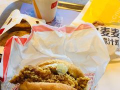 麦辣鸡腿堡套餐-麦当劳(展览路店)