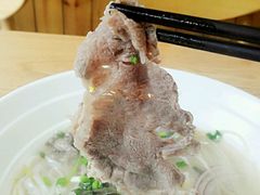 越南鲜牛肉粉-探越越南牛肉粉(江南西分店)