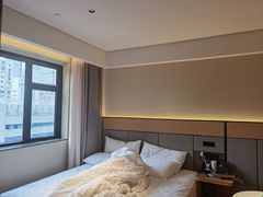 -广州珠江新城太古汇宜致美居