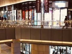 -瑞虹新天地月亮湾