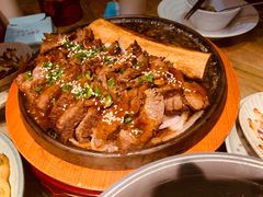 -蜜桃餐厅·伴山(湖滨商业街店)