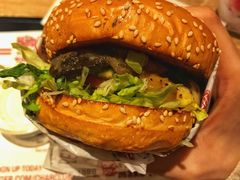 波特菇牛肉特堡-The Habit Burger Grill 哈比特汉堡(复兴soho店)