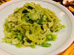 -唐伯虎新派湘菜馆(石夏时代广场店)