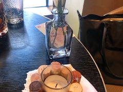 -wineapp葡萄酒餐吧(外滩金融中心店)