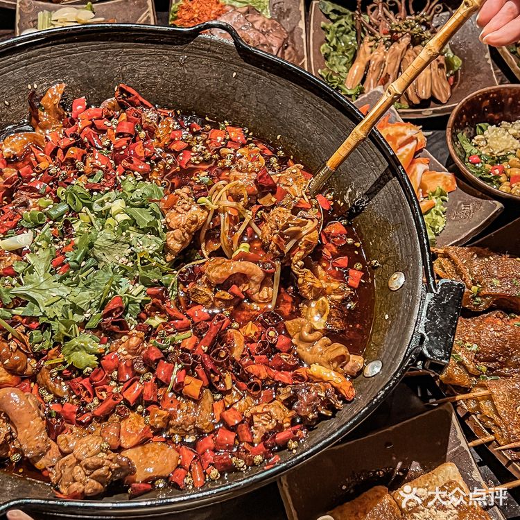 天津!最好吃的肥肠鸡吊锅!!🆘🆘值得冲