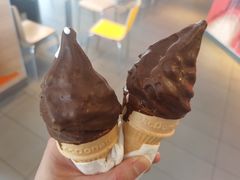 巧克力脆皮圆筒-麦当劳(普陀香溢花城店)