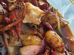 -休记光头香辣蟹干锅店(衣冠庙店)