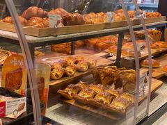 -巴黎贝甜(大宁国际商业广场店)