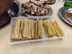 -月圆火锅(宁海东路二店)