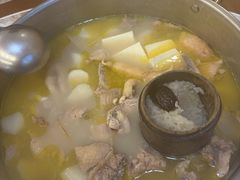 -朴小妹人参鸡汤火锅(长白山万达店)