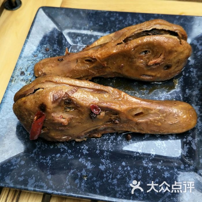 嘎嘎鸭脑壳