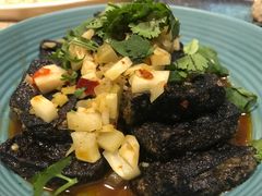 长沙臭豆腐-老板很二(吉大店)