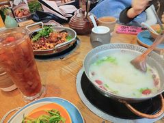 -吃饭皇帝大土家民族菜(正大广场店)