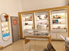 -大连何氏眼科医院