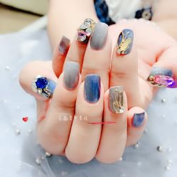 -艾薇美甲美睫