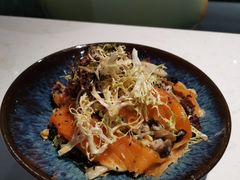 烟熏三文鱼杂菌沙拉-BE BRIGHT KITCHEN(正佳广场店)