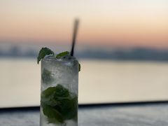 莫吉托-影吧•悬崖海景(珠海凤凰湾悦椿酒店)