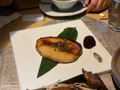 -穹六人间 people 6(岳阳路店)