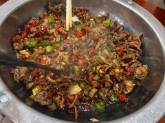 -湖南人家湘菜馆(镇江路店)